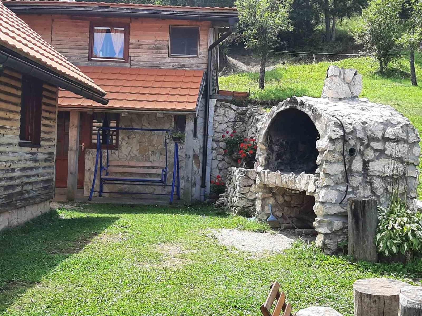 Konak Mandica Avlija Zaovine Εξωτερικό φωτογραφία